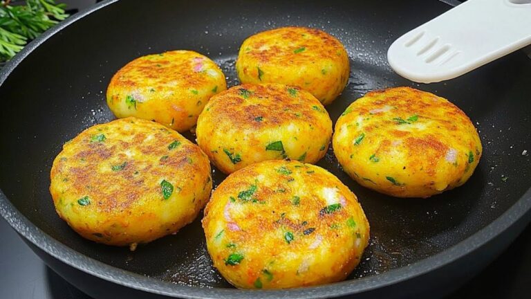 Dieser einfache Trick verwandelt 3 Kartoffeln und ein Ei in ein köstliches