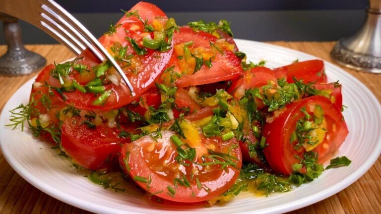 Diese einfache Methode verwandelt deine Tomaten in eine köstliche Vorspeise für alle …