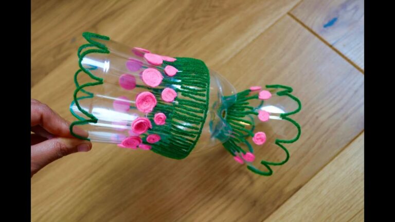 Eine ganz einfache Idee, die aus Plastikflaschen wunderschöne Vasen zaubert…