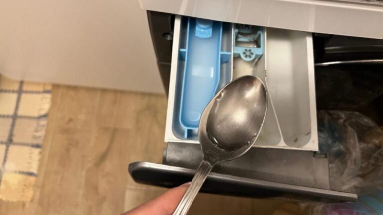 Platzieren Sie es in der Waschmaschine für dauerhaft frische Tücher