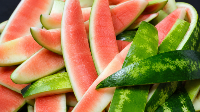 Wassermelonenschalen nicht wegwerfen: So lassen sie sich sinnvoll weiterverwenden